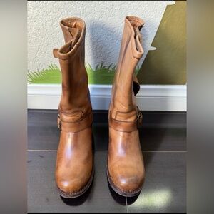 Women's BED STU Cobbler
Series Victoria Brown Antiqued
Block Heel Riding Boots